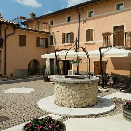 Agriturismo Valentina Cubi 弗马尼 外观 照片