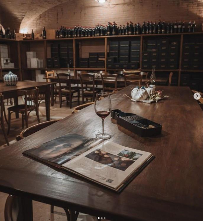 Agriturismo Valentina Cubi 弗马尼 外观 照片