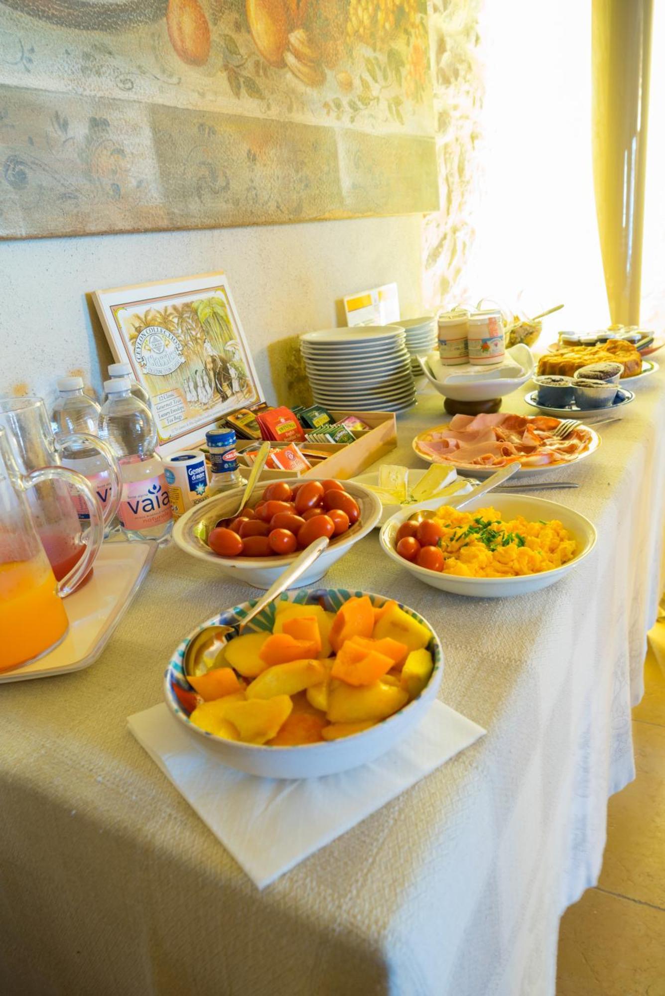 Agriturismo Valentina Cubi 弗马尼 外观 照片