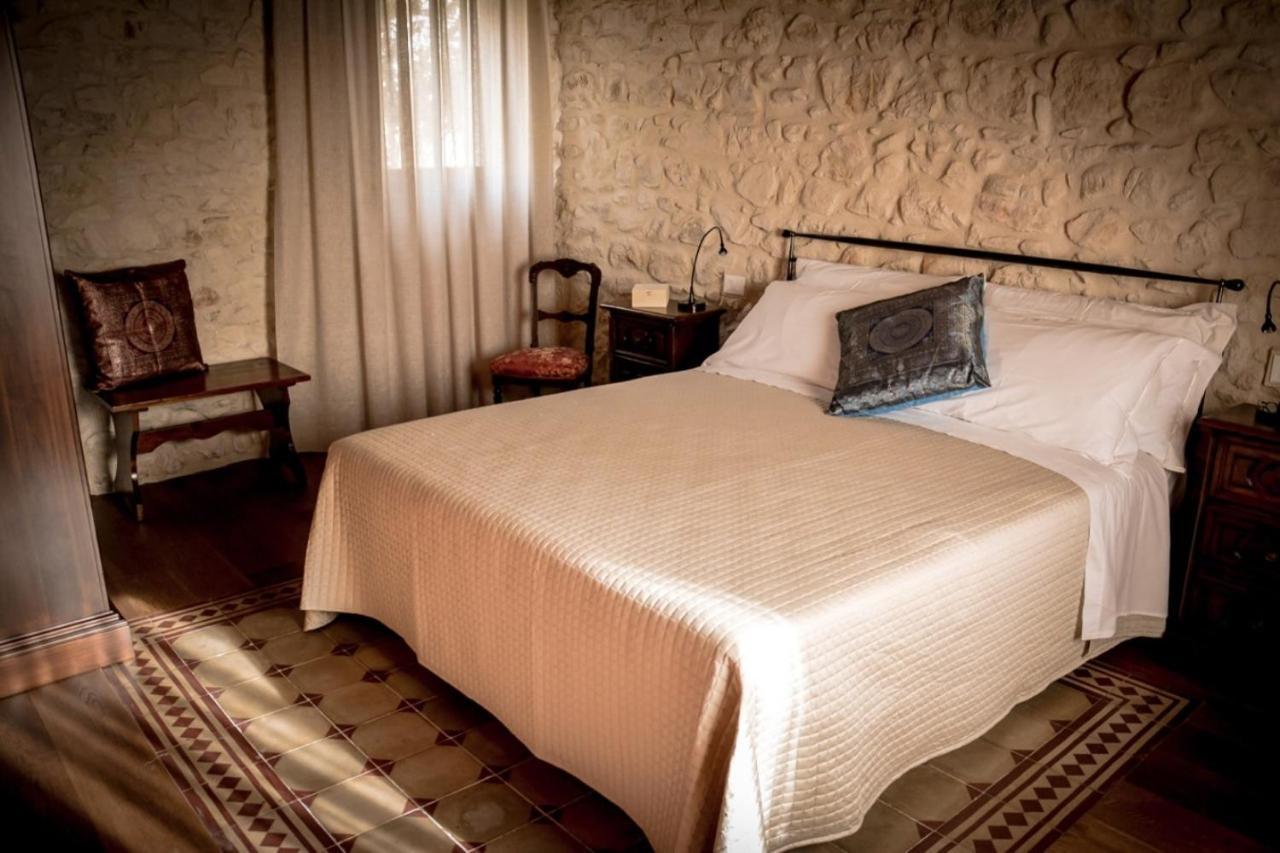 Agriturismo Valentina Cubi 弗马尼 外观 照片